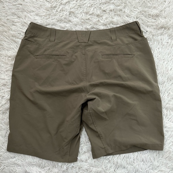 5.11 Tactical Men’s Flat Front Green Shorts Size 38 - XL - Picture 4 of 6